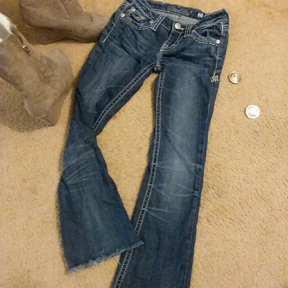 Miss Me Jeans size 25 short 26 inch inseam